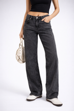 Aurore Straight Jeans