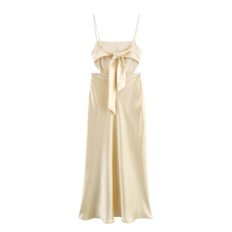 Jacqueline Satijnen Midi Jurk Cut-out Taille