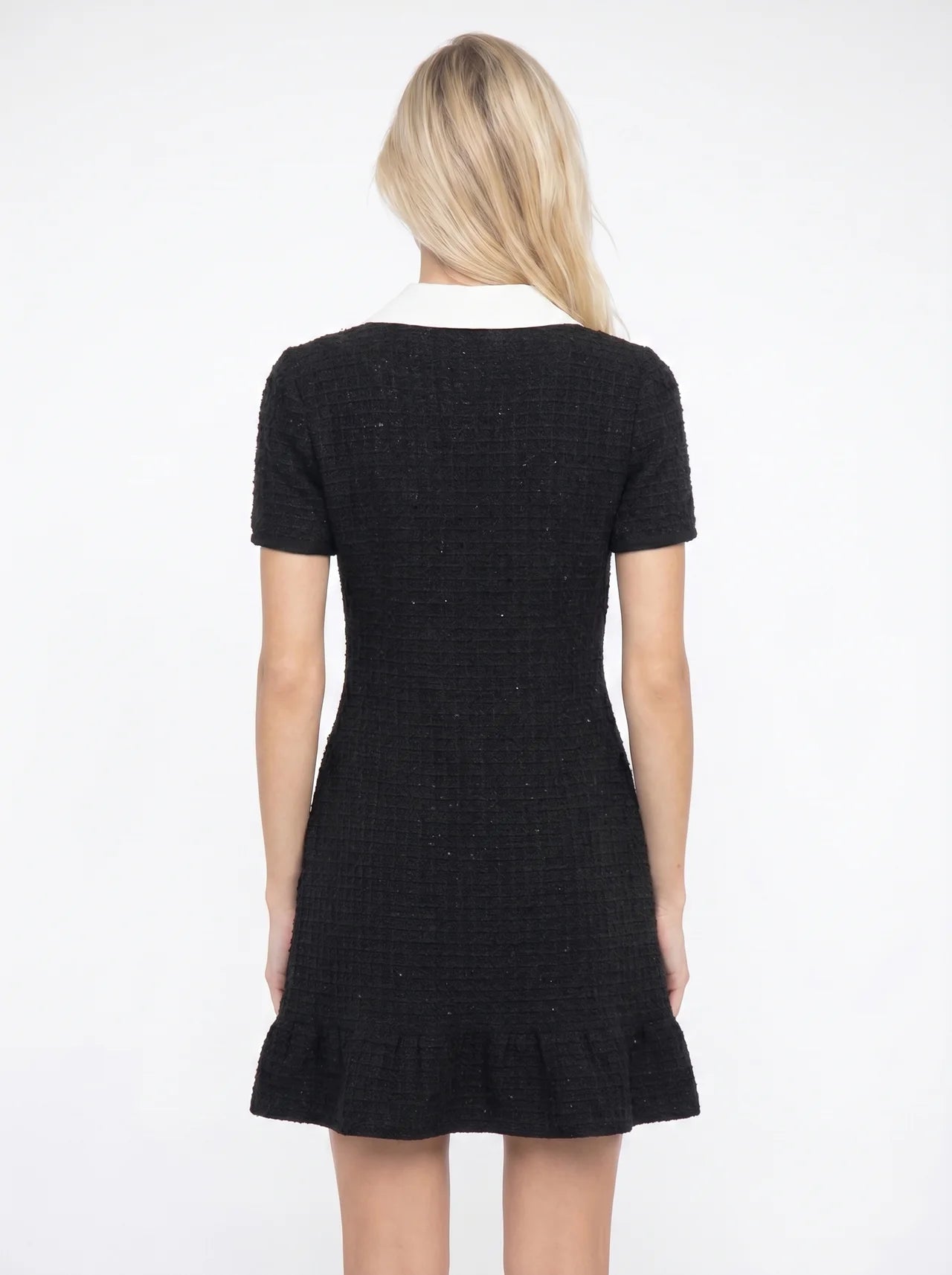 Athénaïs Tweed Mini Jurk Witte Contrastkraag Parel Knopen
