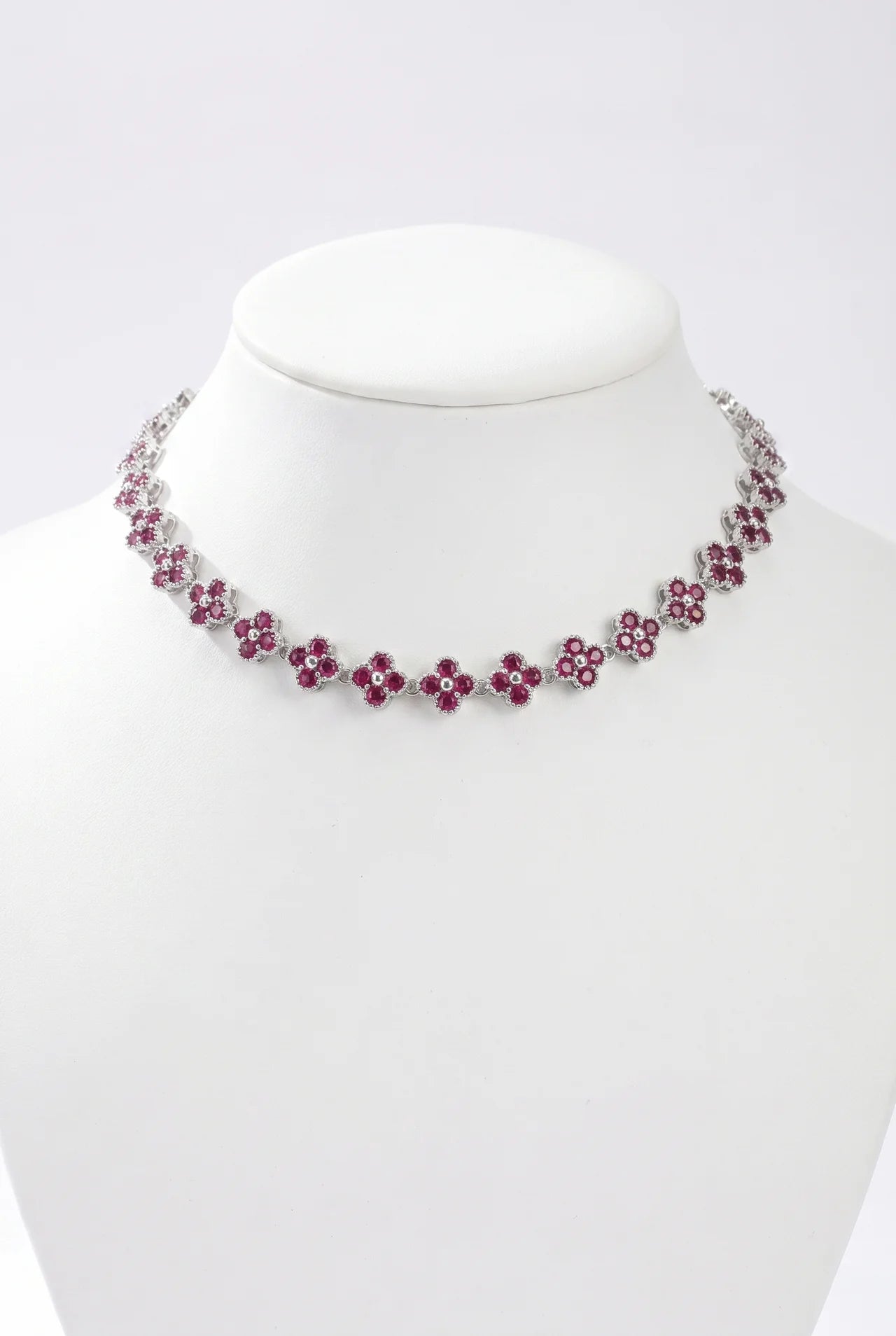 Iris Bloemen Ketting met Zirkonia