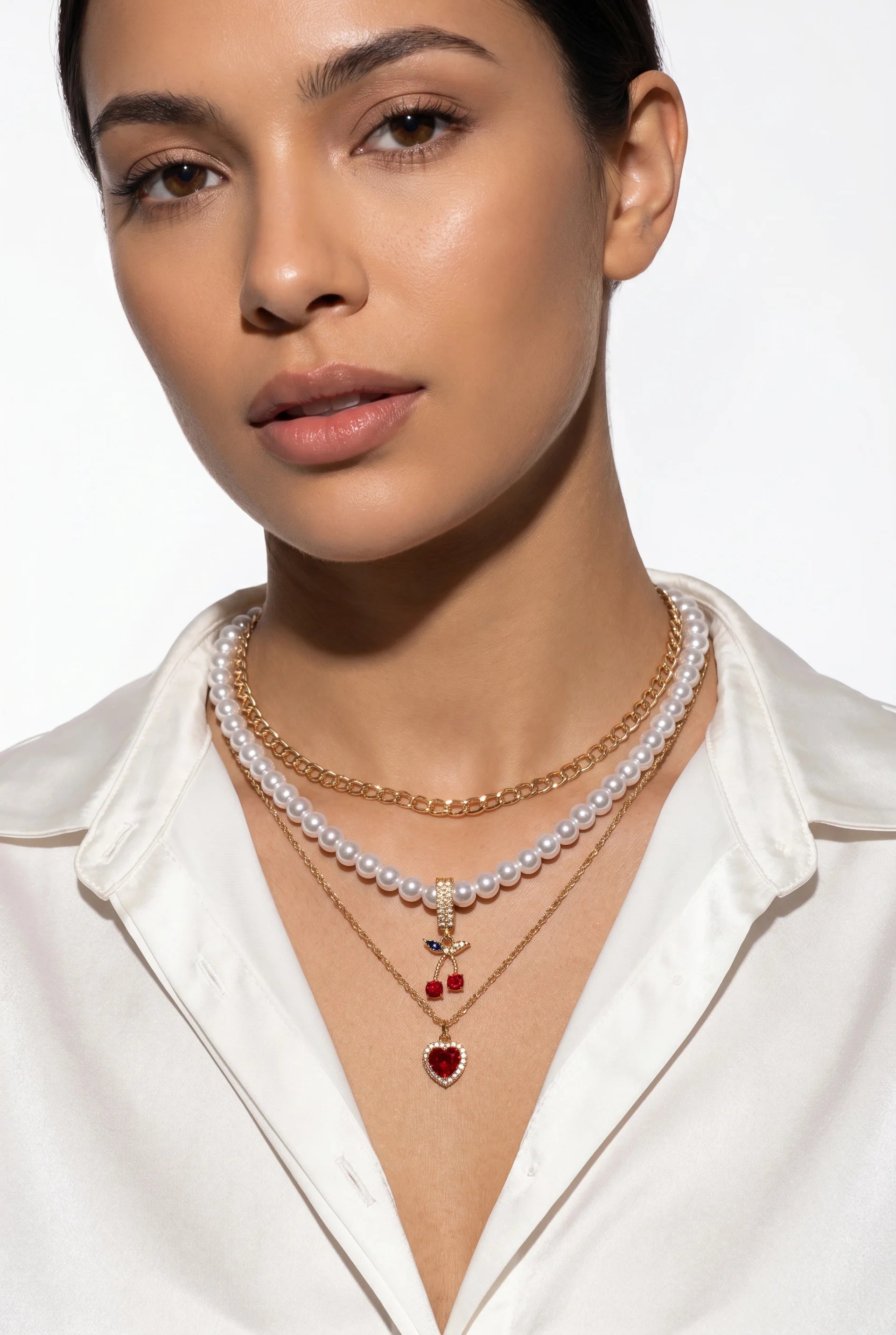 Cerise Driedelige Ketting Set met Parel en Hartenhanger