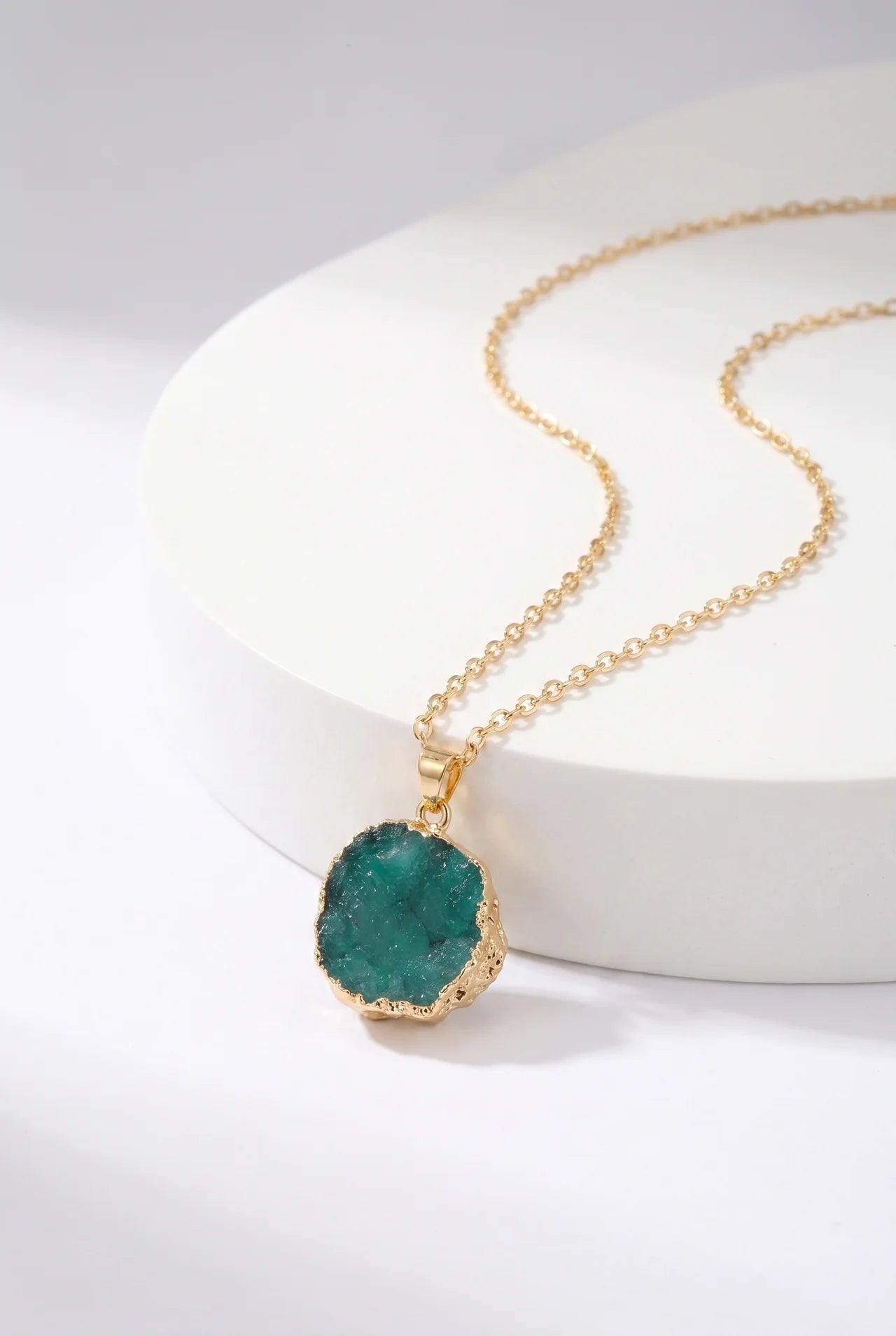 Soleil Gouden Ketting met Ronde Hars Hanger