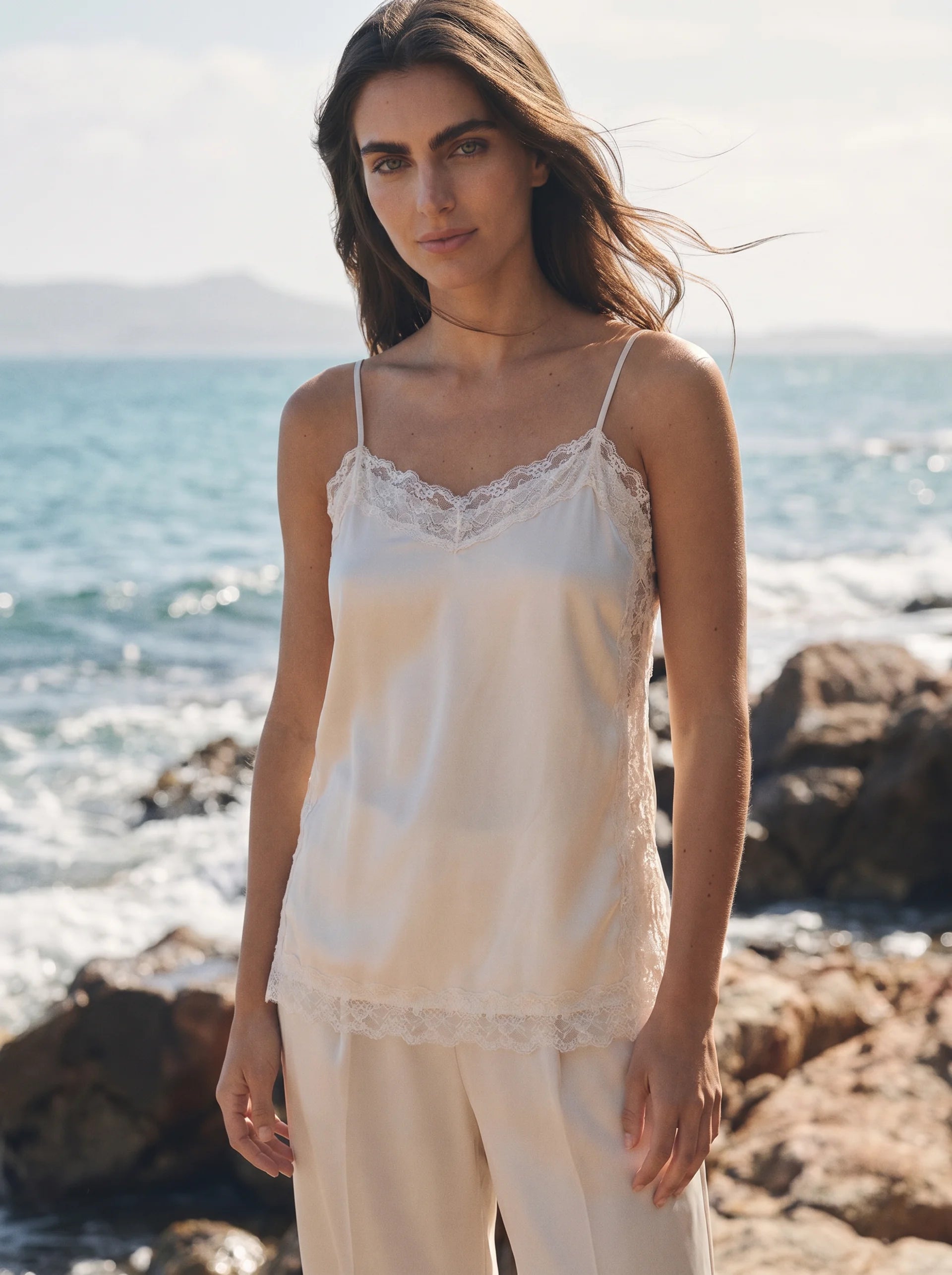 Clarisse Satijnen Camisole Top met Kanten Rand