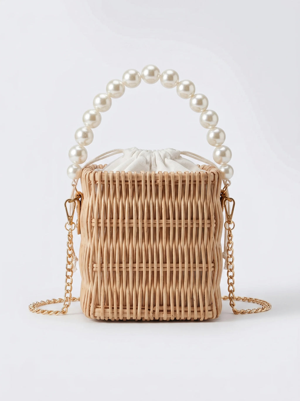 Perle Rattan Bucket Bag