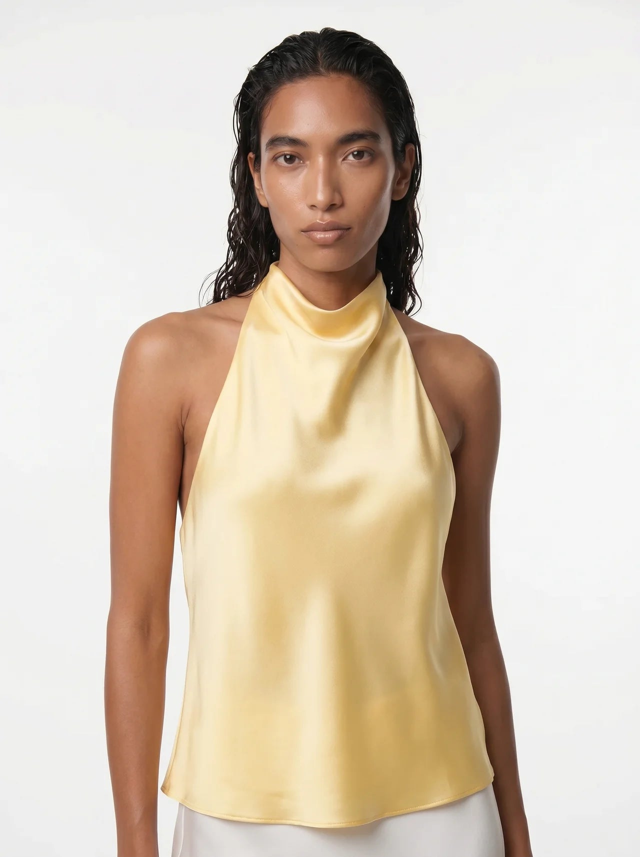 Geneviève Satijnen Halter Top met Cowl Neck
