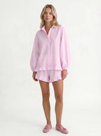 Noémie Matching Set roze gestreepte blouse short ruche ballonmouwen voораanzicht