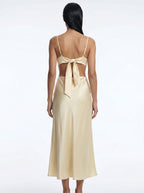 Jacqueline Satijnen Midi Jurk Cut-out Taille