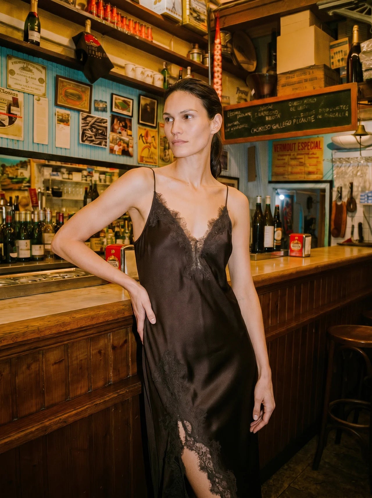 Océane Satijnen Slip Dress Kanten Zijpaneel V-hals