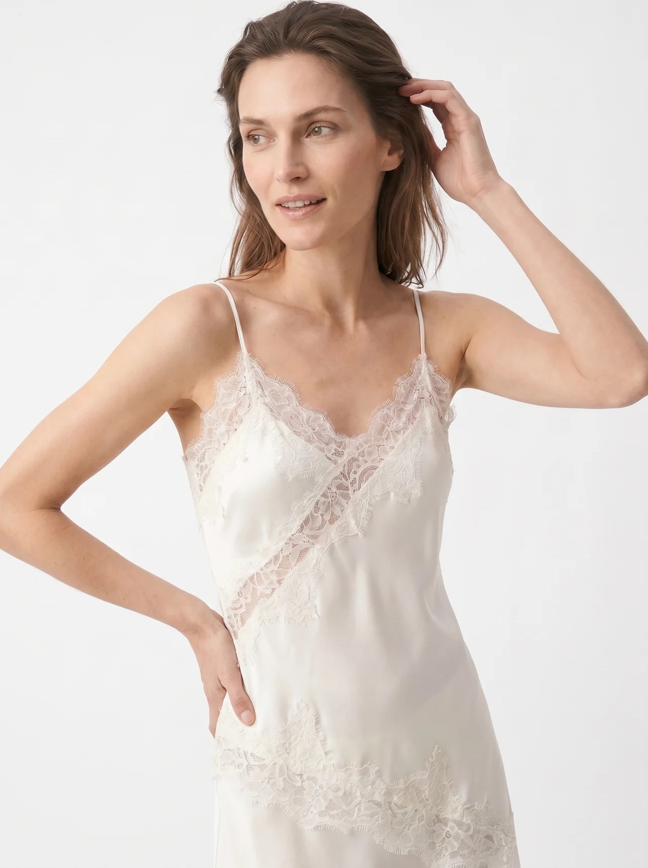 Joséphine Satijnen Camisole Top met Asymmetrische Kanten Zoom