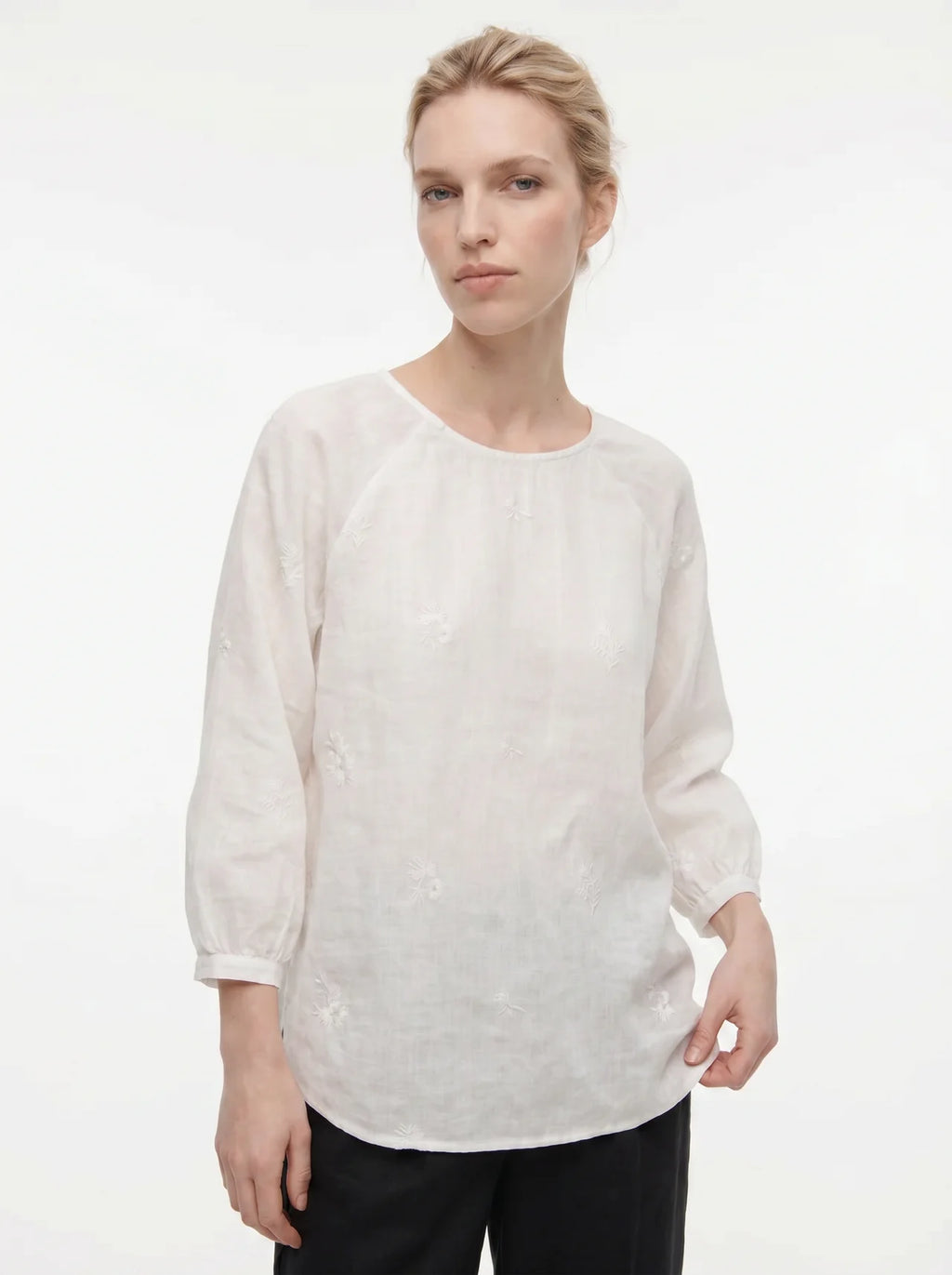Albertine Geborduurd Blouse