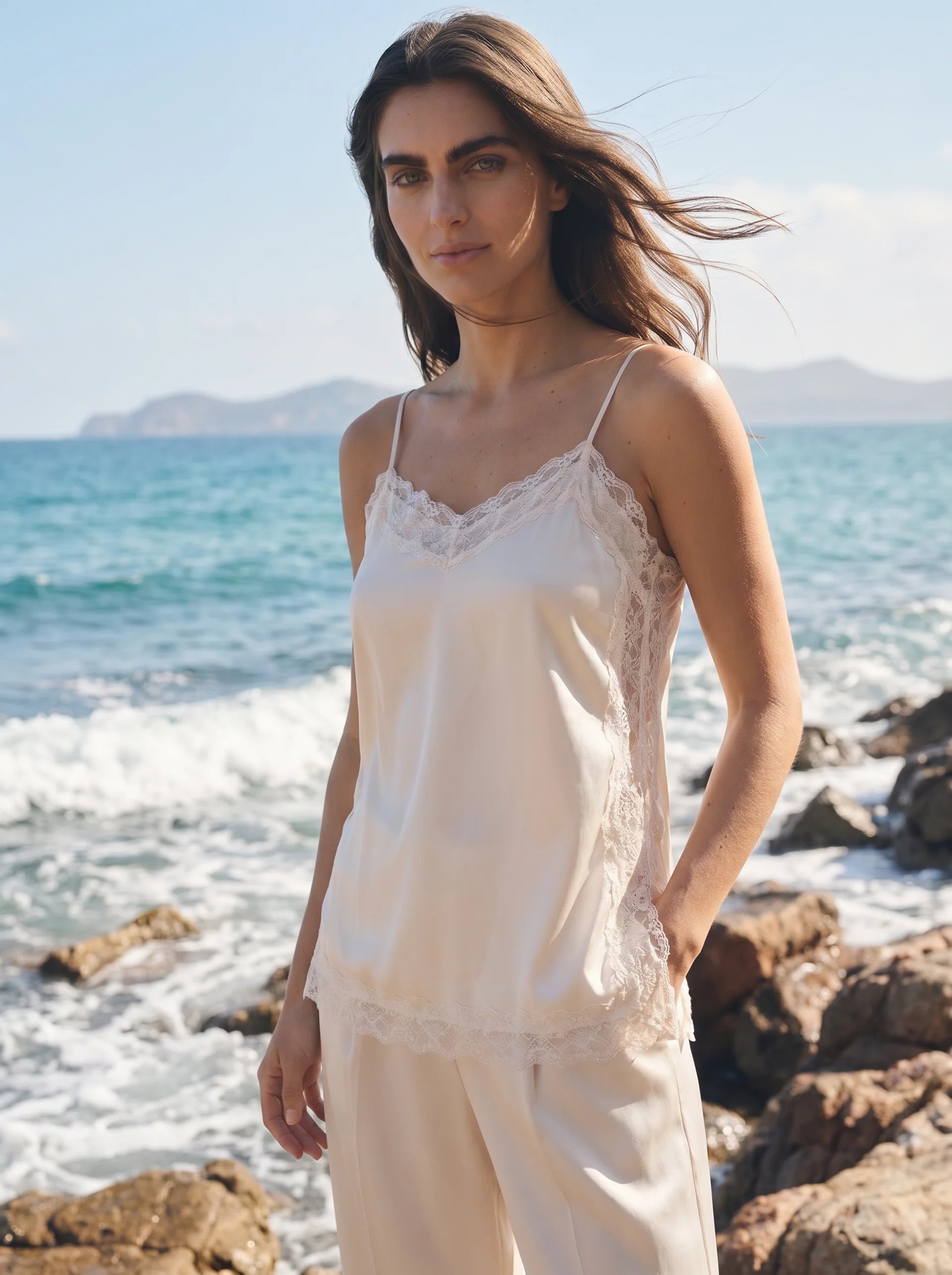 Clarisse Satijnen Camisole Top met Kanten Rand