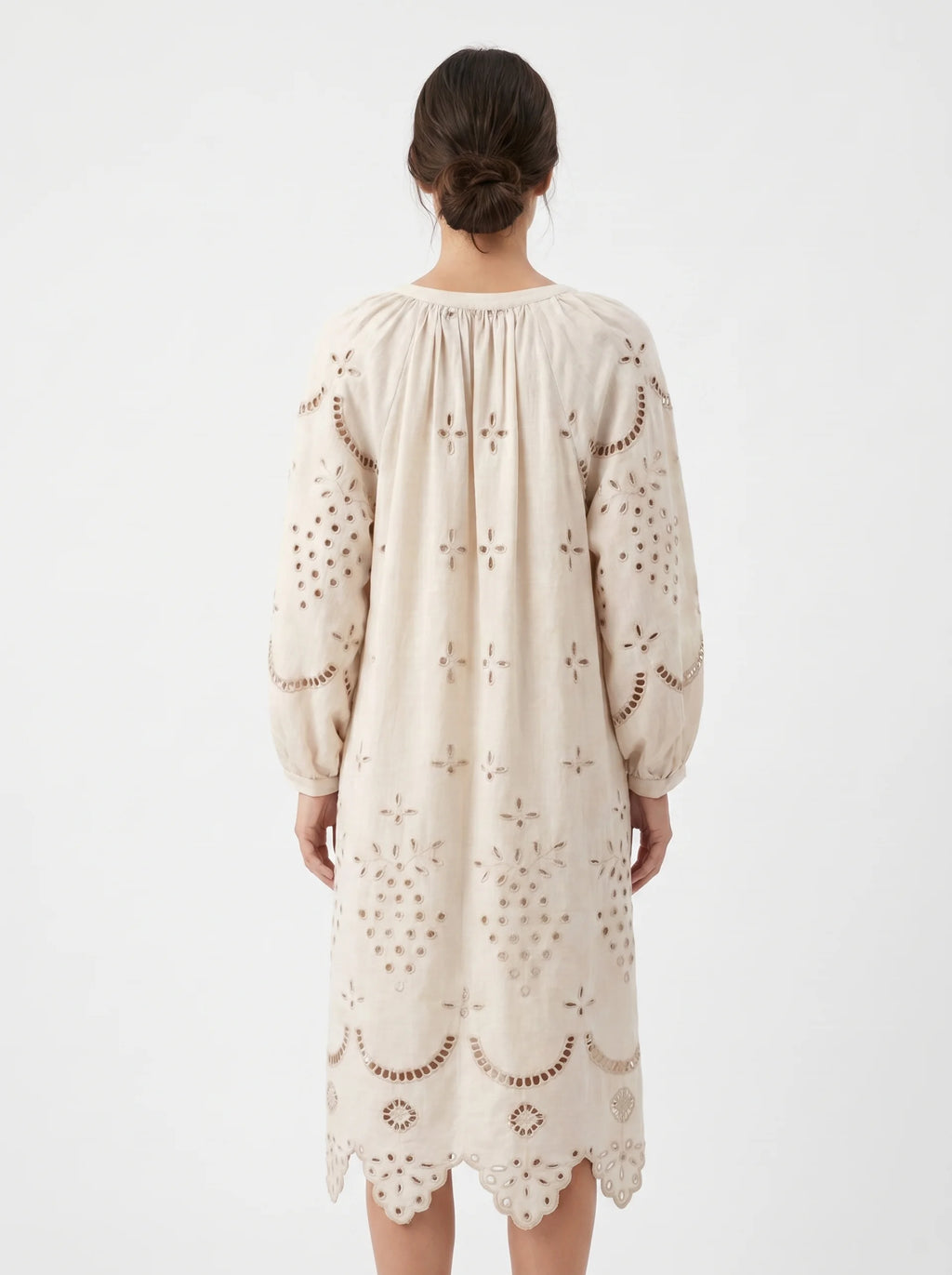 Héloïse Midi Jurk met Broderie en Kwastjes