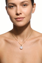 Soleil Gouden Ketting met Ronde Hars Hanger