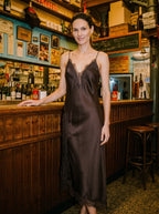 Océane Satijnen Slip Dress Kanten Zijpaneel V-hals
