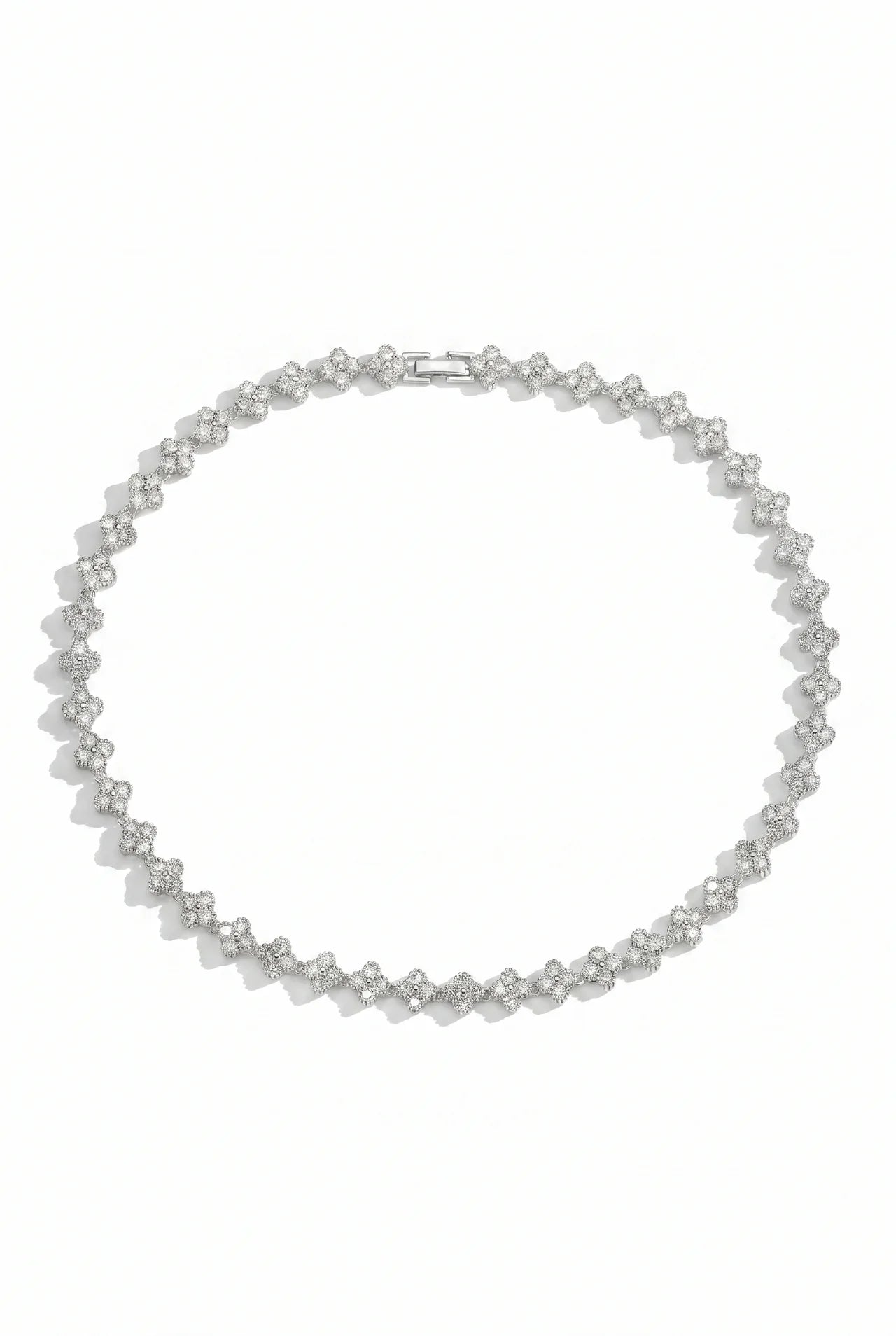 Iris Bloemen Ketting met Zirkonia