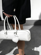 Phantom Leren Baguette Bag