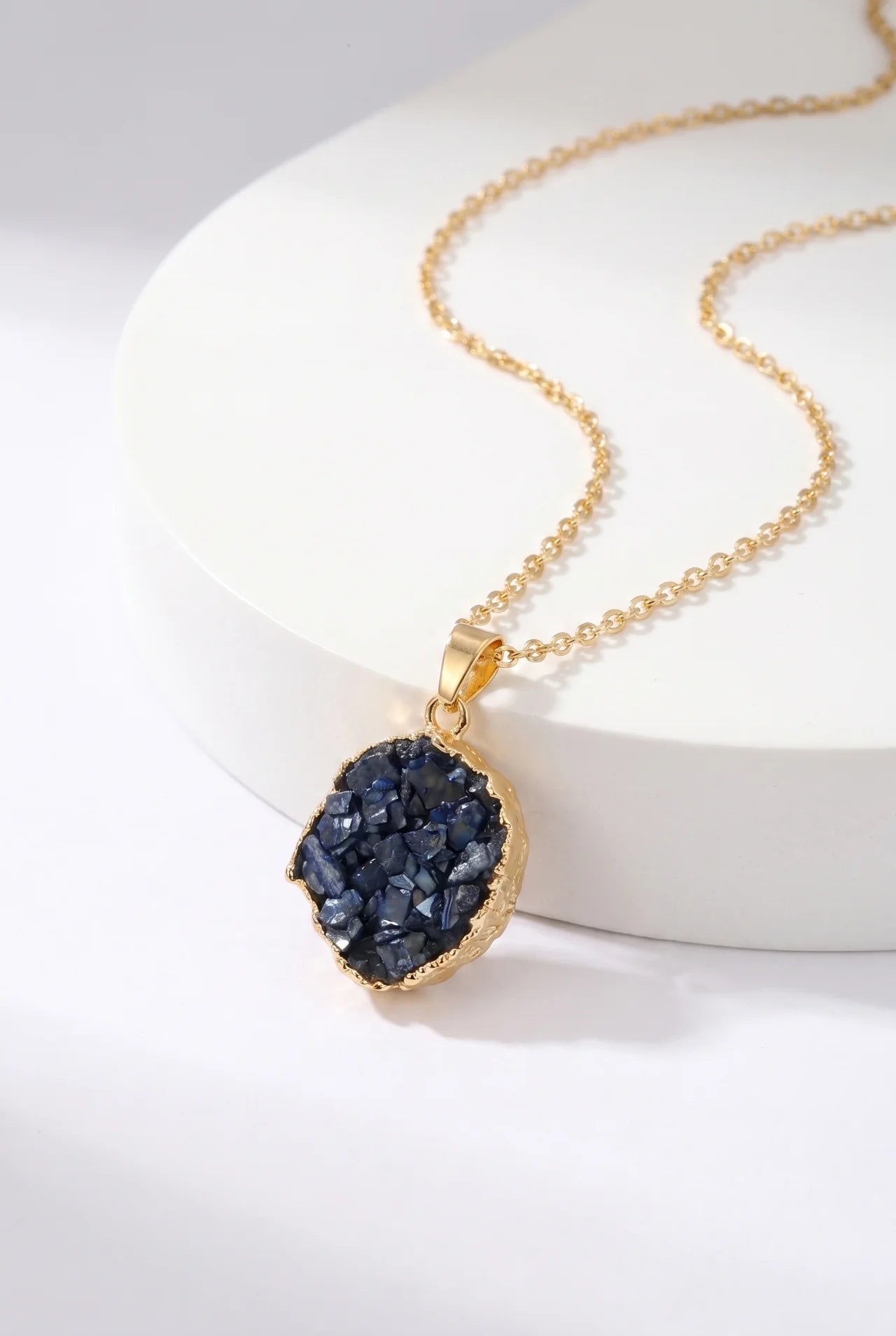 Soleil Gouden Ketting met Ronde Hars Hanger