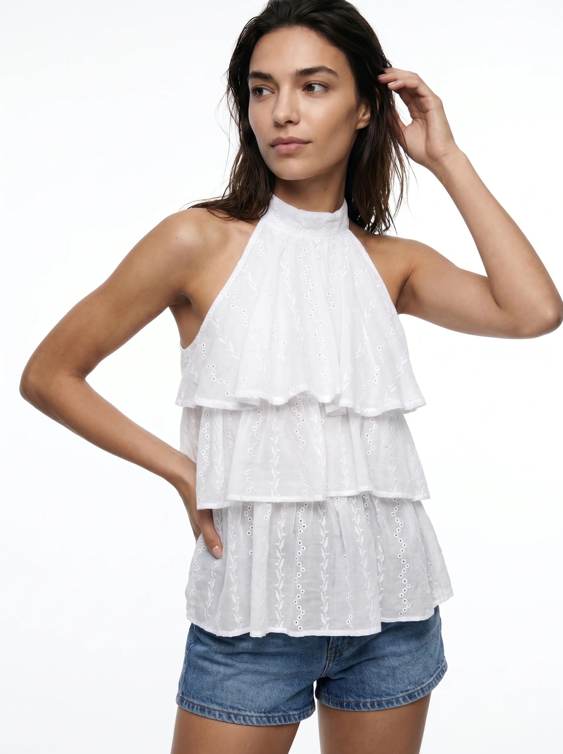 Romane Halter Blouse met Broderie en Gelaagde Ruches