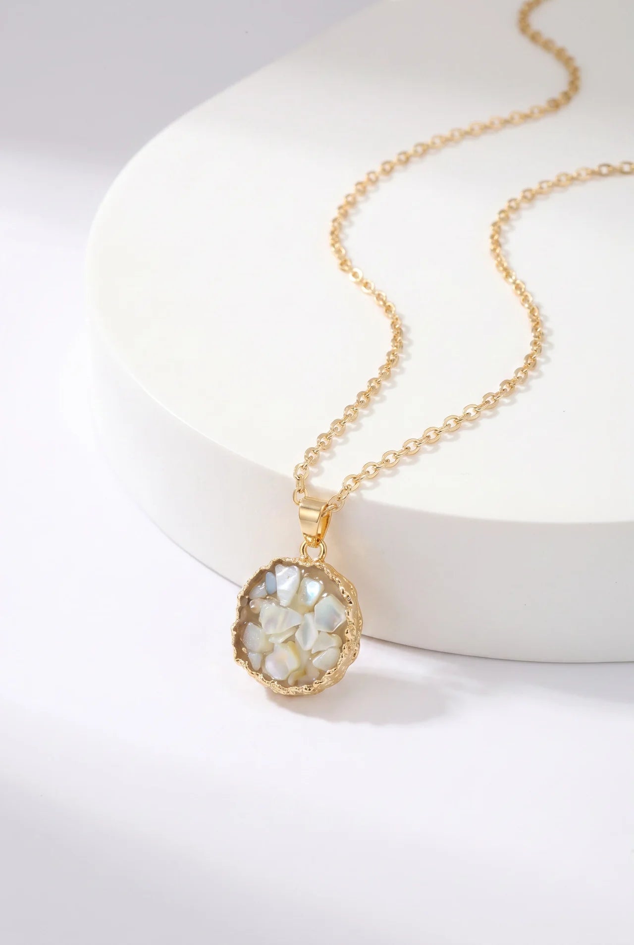 Soleil Gouden Ketting met Ronde Hars Hanger