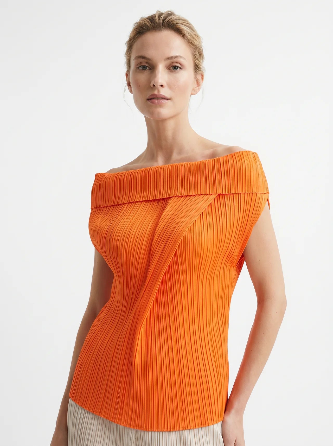 Bérénice Geplisseerde Top met Asymmetrische Drapering
