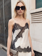 Joséphine Satijnen Camisole Top met Asymmetrische Kanten Zoom