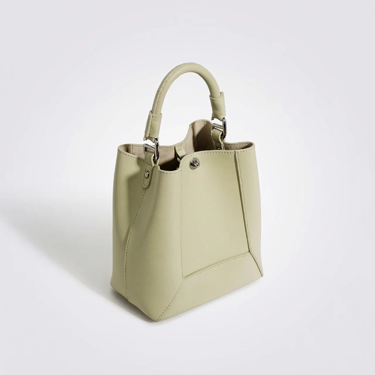 Mahine Bucket Bag