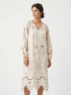 Héloïse Midi Jurk met Broderie en Kwastjes
