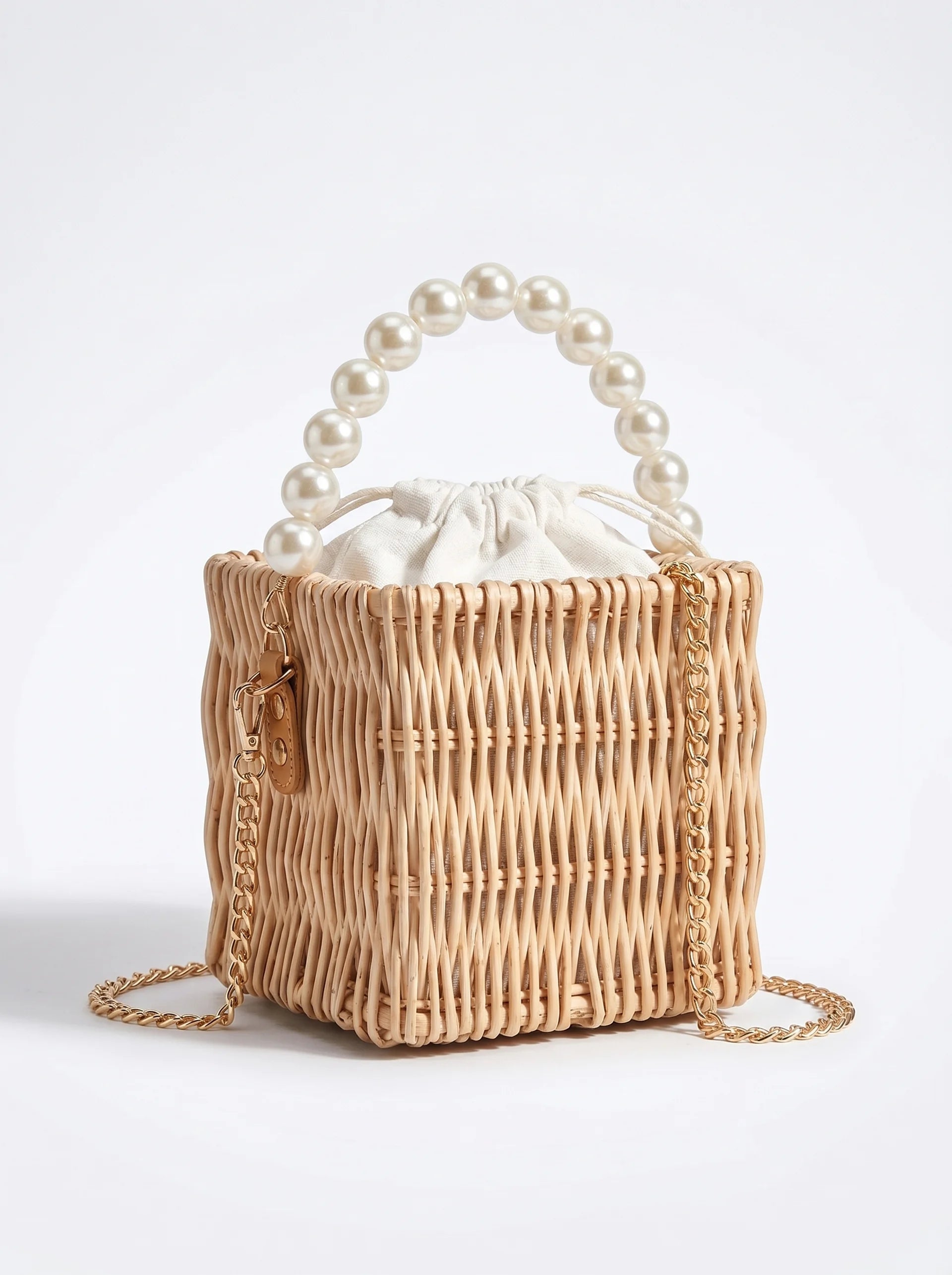 Perle Rattan Bucket Bag